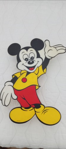 Preowned vintage mickey mouse - vintage,
