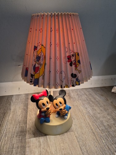 1984 vintage disney baby - disney,
